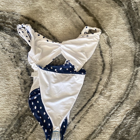 ASOS DESIGN loop front swimsuit with knot in navy polka dot spot medium NWOT - Picture 5 of 9